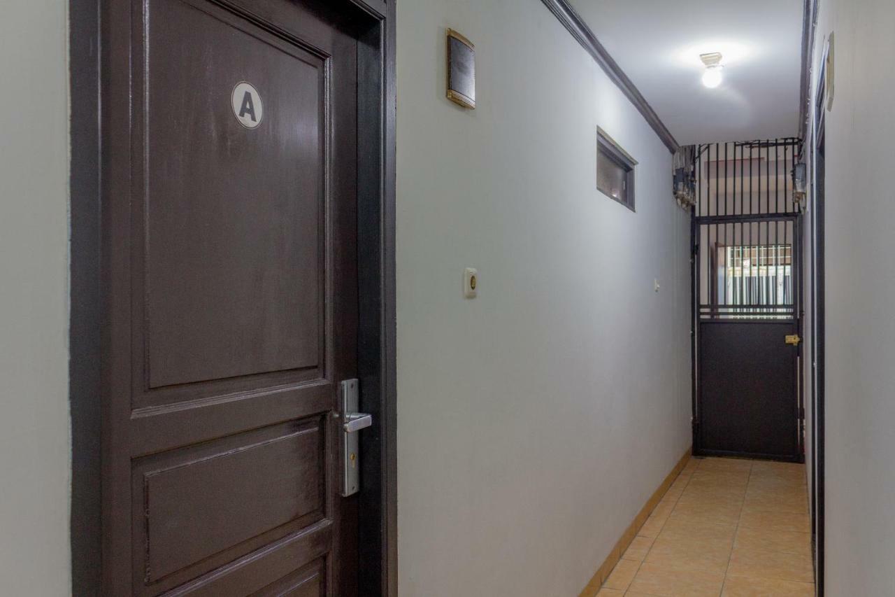 ג'קרטה Oyo 649 K68 Residence מראה חיצוני תמונה